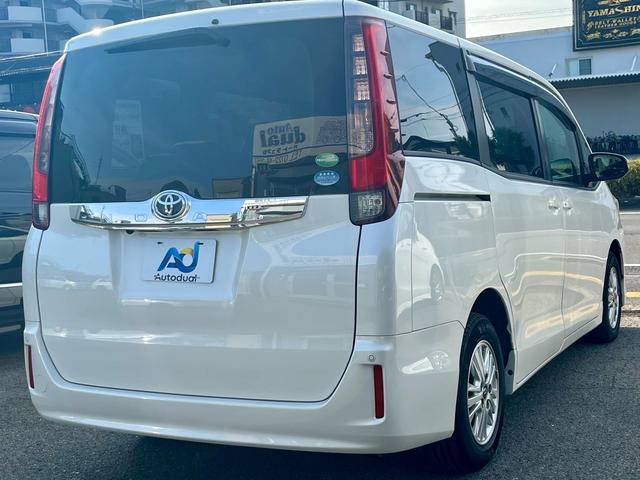 ノア G 純正大型ナビ フルセグテレビ バックカメラ 衝突軽減 両側電動 クルコン スマートキー コーナーセンサー LEDヘッドライト フォグ ETC 純正アルミ(3枚目)