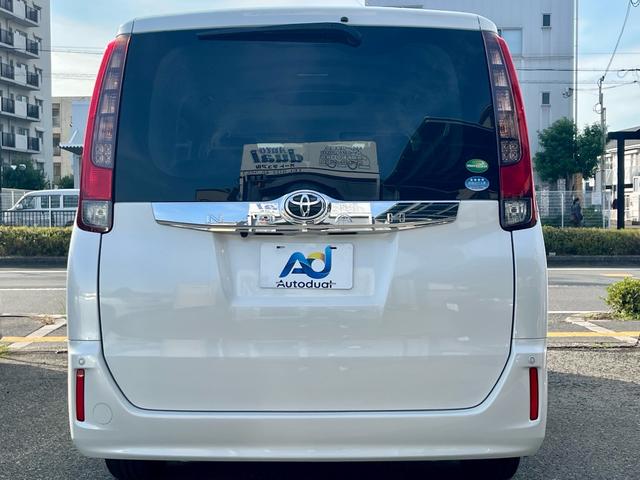 ノア G 純正大型ナビ フルセグテレビ バックカメラ 衝突軽減 両側電動 クルコン スマートキー コーナーセンサー LEDヘッドライト フォグ ETC 純正アルミ(4枚目)