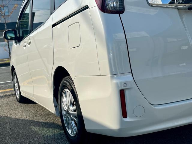 ノア G 純正大型ナビ フルセグテレビ バックカメラ 衝突軽減 両側電動 クルコン スマートキー コーナーセンサー LEDヘッドライト フォグ ETC 純正アルミ(9枚目)