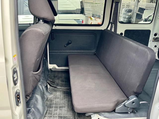 ハイゼットカーゴ クルーズターボＳＡＩＩＩ　純正ナビ　フルセグテレビ　衝突軽減ブレーキ　ターボ　キーレス　パワーウィンドウ　電動格納ミラー　ＬＥＤヘッドライト　オートライト　ＥＴＣ（10枚目）