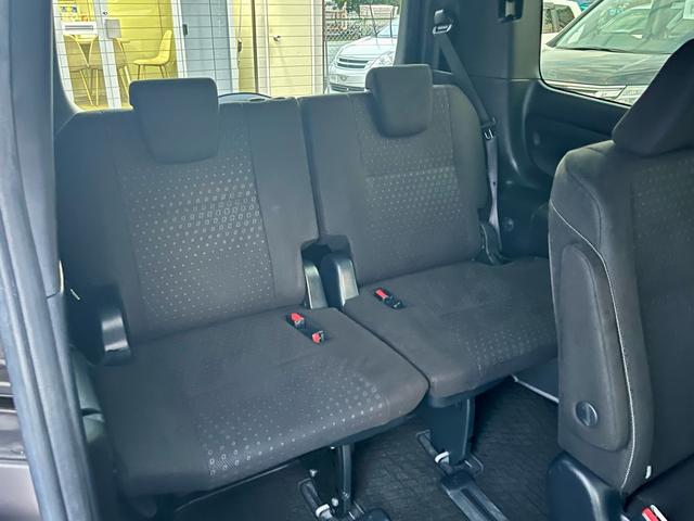 ノア ハイブリッドG 純正10インチナビ フルセグテレビ バックカメラ 衝突軽減 両側電動 スマートキー クルコン シートヒーター LEDヘッドライト フォグ 前後ドラレコ ETC 純正アルミ(13枚目)