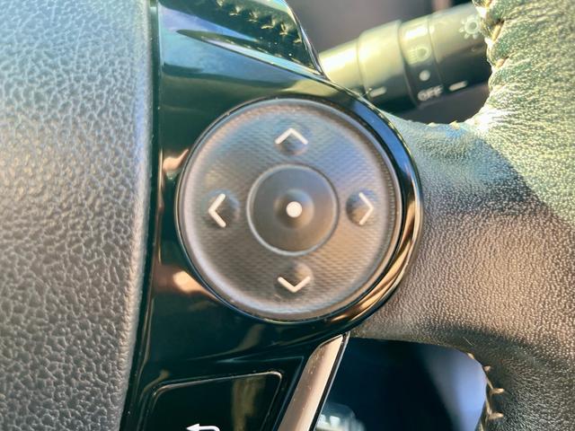 アクア Ｇソフトレザーセレクション　ＴＲＤエアロ　純正大型ナビ　フルセグテレビ　バックカメラ　衝突軽減　黒革調シート　シートヒーター　スマートキー　クルコン　ＬＥＤヘッドライト　フォグ　ＥＴＣ　車外アルミ（24枚目）