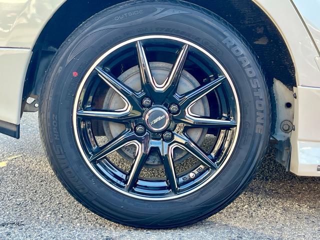 アクア Ｇソフトレザーセレクション　ＴＲＤエアロ　純正大型ナビ　フルセグテレビ　バックカメラ　衝突軽減　黒革調シート　シートヒーター　スマートキー　クルコン　ＬＥＤヘッドライト　フォグ　ＥＴＣ　車外アルミ（32枚目）