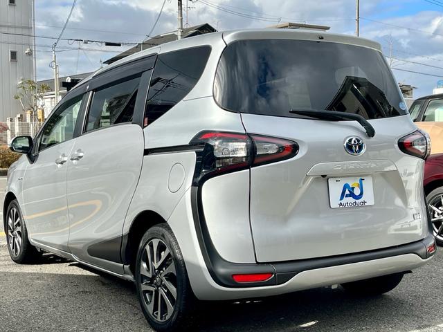 シエンタ ハイブリッドＧ　クエロ　純正ナビ　フルセグテレビ　バックカメラ　衝突軽減　両側電動　スマートキー　コンビシート　シートヒーター　ＬＥＤヘッドライト　フォグ　ドラレコ　ＥＴＣ　純正アルミ（5枚目）