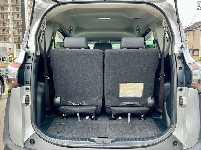 シエンタ ハイブリッドＧ　クエロ　純正ナビ　フルセグテレビ　バックカメラ　衝突軽減　両側電動　スマートキー　コンビシート　シートヒーター　ＬＥＤヘッドライト　フォグ　ドラレコ　ＥＴＣ　純正アルミ（16枚目）