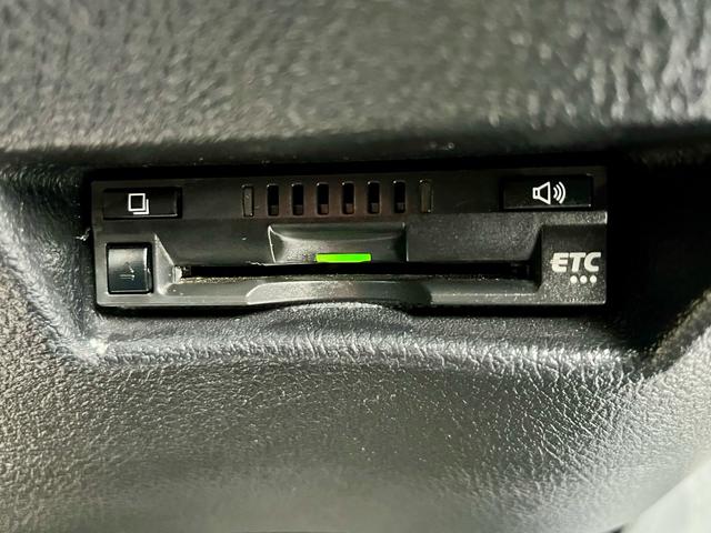 シエンタ ハイブリッドＧ　クエロ　純正ナビ　フルセグテレビ　バックカメラ　衝突軽減　両側電動　スマートキー　コンビシート　シートヒーター　ＬＥＤヘッドライト　フォグ　ドラレコ　ＥＴＣ　純正アルミ（34枚目）