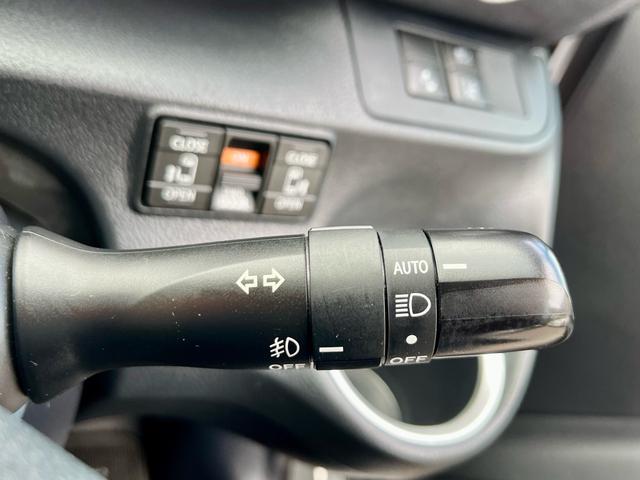 シエンタ ハイブリッドＧ　クエロ　純正ナビ　フルセグテレビ　バックカメラ　衝突軽減　両側電動　スマートキー　コンビシート　シートヒーター　ＬＥＤヘッドライト　フォグ　ドラレコ　ＥＴＣ　純正アルミ（35枚目）