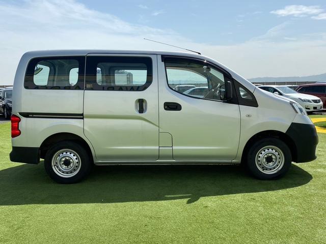 ＮＶ２００バネットバン ＤＸ　５人乗り／社外ナビ／バックモニター／ＥＴＣ／Ｂｌｕｅｔｏｏｔｈ対応／禁煙車（17枚目）