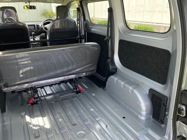 ＮＶ２００バネットバン ＤＸ　５人乗り／社外ナビ／バックモニター／ＥＴＣ／Ｂｌｕｅｔｏｏｔｈ対応／禁煙車（47枚目）