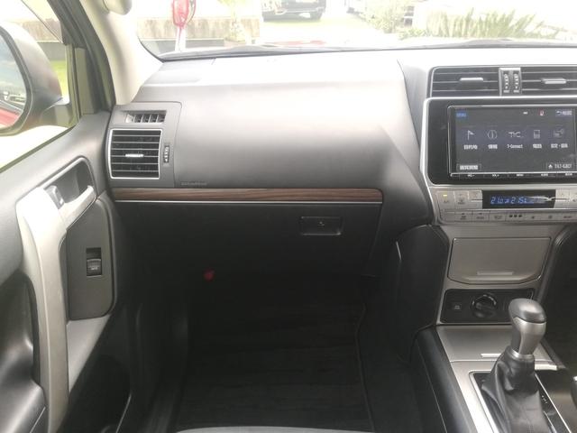 ランドクルーザープラド TX Lパッケージ トヨタセーフティーセンス/純正ナビ/地デジフルセグTV/黒革シート/シートエアコン/LEDヘッドライト/オートハイビーム/スマートキー/禁煙車(32枚目)