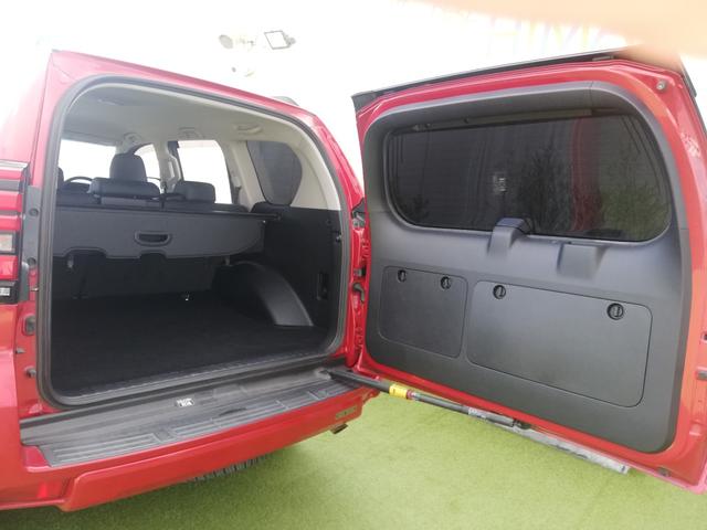 ランドクルーザープラド TX Lパッケージ トヨタセーフティーセンス/純正ナビ/地デジフルセグTV/黒革シート/シートエアコン/LEDヘッドライト/オートハイビーム/スマートキー/禁煙車(69枚目)