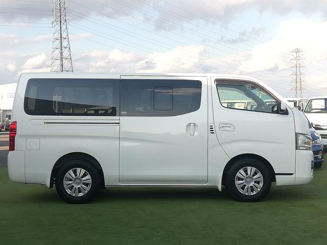 NV350キャラバンバン ロングプレミアムGX 5人乗り/スマートキー/後席ヒーター/後席クーラー/ダブルエアコン/オートクロージャードア/ワンオーナー法人車/記録簿あり/禁煙車(18枚目)