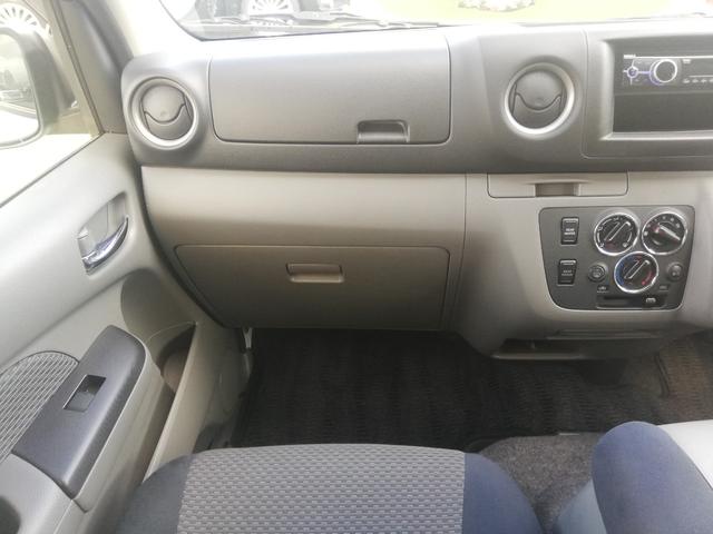 NV350キャラバンバン ロングプレミアムGX 5人乗り/スマートキー/後席ヒーター/後席クーラー/ダブルエアコン/オートクロージャードア/ワンオーナー法人車/記録簿あり/禁煙車(24枚目)