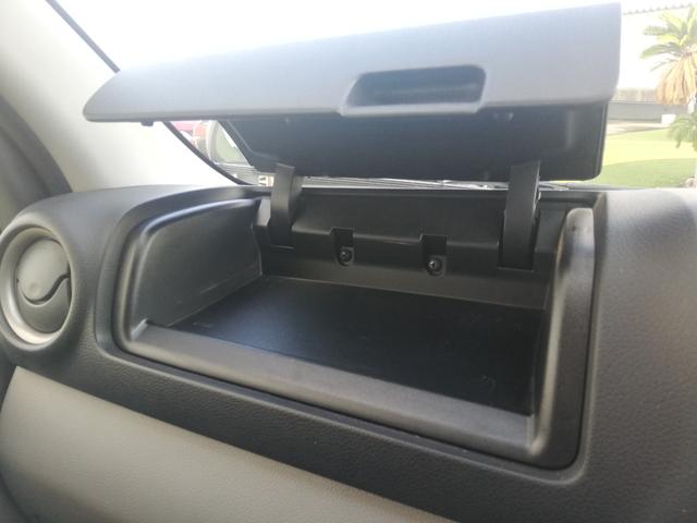 NV350キャラバンバン ロングプレミアムGX 5人乗り/スマートキー/後席ヒーター/後席クーラー/ダブルエアコン/オートクロージャードア/ワンオーナー法人車/記録簿あり/禁煙車(37枚目)