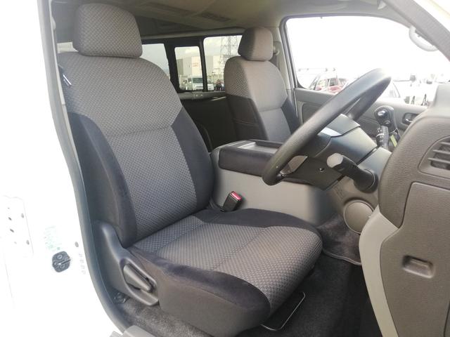 NV350キャラバンバン ロングプレミアムGX 5人乗り/スマートキー/後席ヒーター/後席クーラー/ダブルエアコン/オートクロージャードア/ワンオーナー法人車/記録簿あり/禁煙車(44枚目)