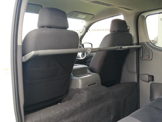 NV350キャラバンバン ロングプレミアムGX 5人乗り/スマートキー/後席ヒーター/後席クーラー/ダブルエアコン/オートクロージャードア/ワンオーナー法人車/記録簿あり/禁煙車(49枚目)