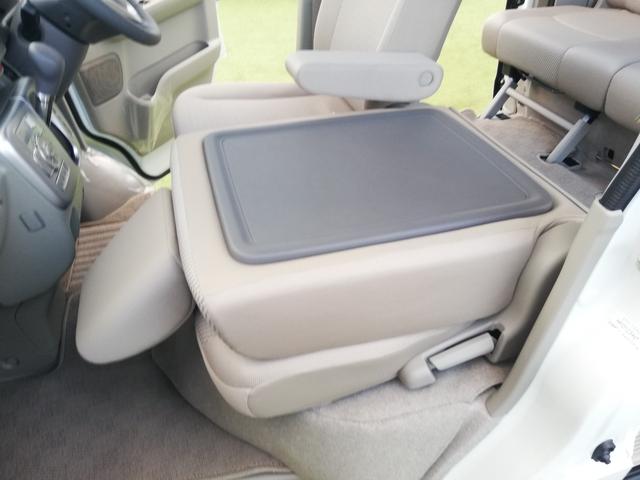 エブリイワゴン ＰＺターボスペシャル　届け出済み未使用車／純正ディスプレイオーディオ／スズキセーフティーサポート／コーナーセンサー／シートヒーター／オートステップ／ターボ／ＬＥＤヘッドライト（52枚目）