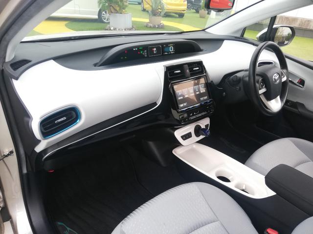 プリウス Ａ　プリクラッシュセーフティー／ＢＳＭ／ＬＤＡ／レーンキープアシスト／クルーズコントロール／バックカメラ／フロントビューカメラ／ＨＵＤ／オートハイビーム／パーキングアシスト（53枚目）