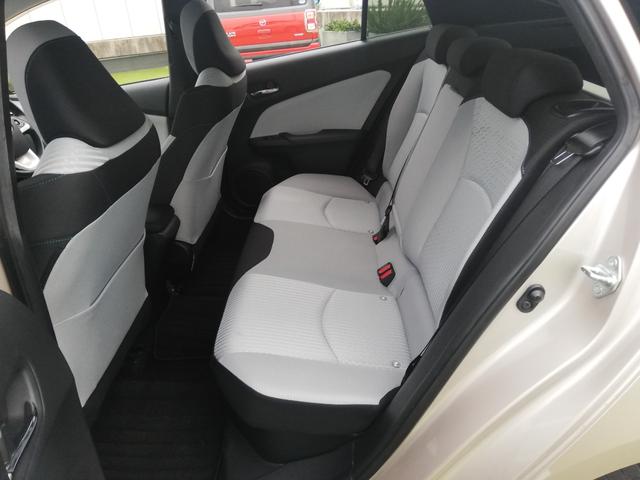 プリウス Ａ　プリクラッシュセーフティー／ＢＳＭ／ＬＤＡ／レーンキープアシスト／クルーズコントロール／バックカメラ／フロントビューカメラ／ＨＵＤ／オートハイビーム／パーキングアシスト（58枚目）