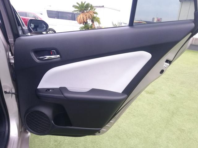 プリウス Ａ　プリクラッシュセーフティー／ＢＳＭ／ＬＤＡ／レーンキープアシスト／クルーズコントロール／バックカメラ／フロントビューカメラ／ＨＵＤ／オートハイビーム／パーキングアシスト（60枚目）