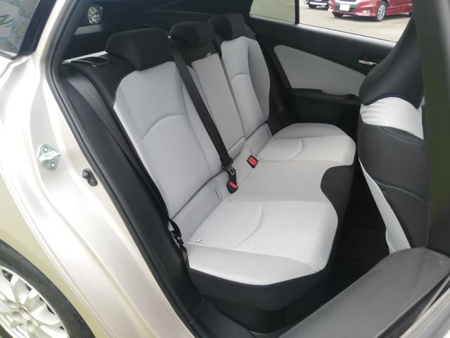 プリウス Ａ　プリクラッシュセーフティー／ＢＳＭ／ＬＤＡ／レーンキープアシスト／クルーズコントロール／バックカメラ／フロントビューカメラ／ＨＵＤ／オートハイビーム／パーキングアシスト（63枚目）