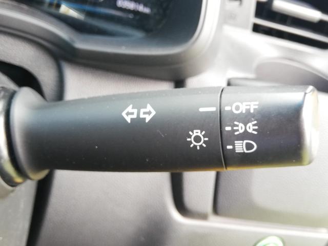 フィット 13G・F ホンダセンシング/衝突軽減/LKAS/バックカメラ/パナソニックナビ/地デジフルセグTV/スマートキー/禁煙車/買取車両/(29枚目)