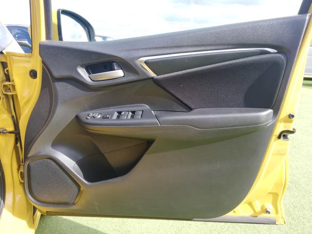 フィット 13G・F ホンダセンシング/衝突軽減/LKAS/バックカメラ/パナソニックナビ/地デジフルセグTV/スマートキー/禁煙車/買取車両/(43枚目)