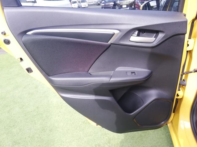 フィット 13G・F ホンダセンシング/衝突軽減/LKAS/バックカメラ/パナソニックナビ/地デジフルセグTV/スマートキー/禁煙車/買取車両/(51枚目)