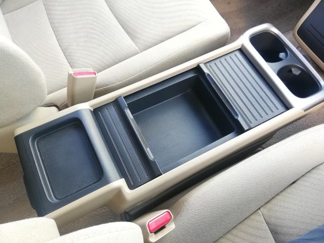 オデッセイ Ｌ　純正ナビ／全方位カメラ／ＨＩＤヘッドライト／ＥＴＣ／クルーズコントロール／スマートキー／パワーシート／３列シート／ＥＴＣ（40枚目）