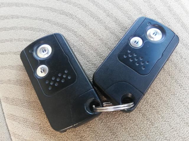 オデッセイ Ｌ　純正ナビ／全方位カメラ／ＨＩＤヘッドライト／ＥＴＣ／クルーズコントロール／スマートキー／パワーシート／３列シート／ＥＴＣ（44枚目）