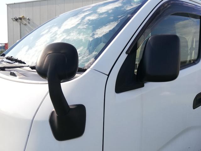 ＮＶ３５０キャラバンバン （22枚目）