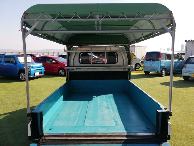 キャリイトラック KCエアコン・パワステ スズキセーフティサポート装着車両/デュアルカメラブレーキサポート/レーンキープアシスト/横滑り防止/荷台幌取付/禁煙車/純正ラジオ(10枚目)