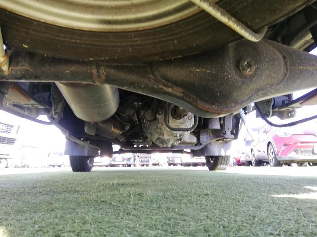 キャリイトラック KCエアコン・パワステ スズキセーフティサポート装着車両/デュアルカメラブレーキサポート/レーンキープアシスト/横滑り防止/荷台幌取付/禁煙車/純正ラジオ(56枚目)