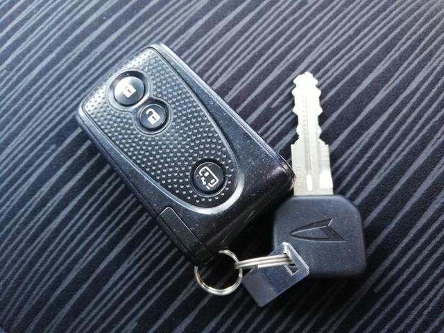 タント カスタムＸ　パワースライドドア／純正ナビ／フルセグＴＶ／スマートキーシステム／アイドリングストップ／ＨＩＤヘッドライト／ドライブレコーダー／Ｂｌｕｅｔｏｏｔｈ対応（44枚目）