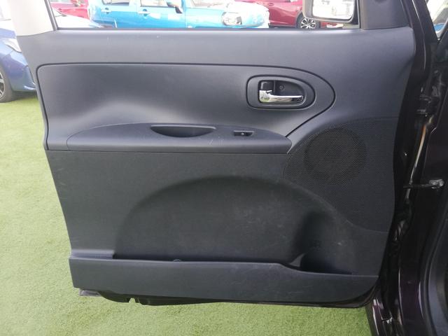 タント カスタムＸ　パワースライドドア／純正ナビ／フルセグＴＶ／スマートキーシステム／アイドリングストップ／ＨＩＤヘッドライト／ドライブレコーダー／Ｂｌｕｅｔｏｏｔｈ対応（49枚目）