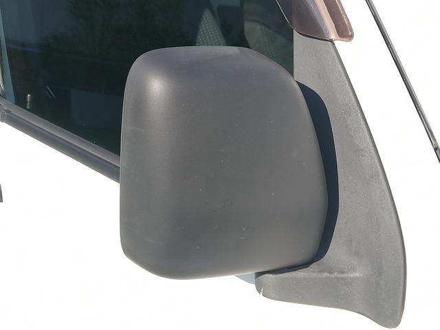 TOYOTA PIXIS VAN DELUXE SA III