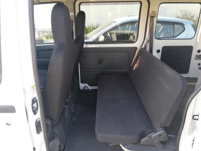 TOYOTA PIXIS VAN DELUXE SA III