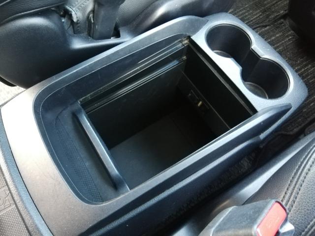 アルファード ２．５Ｓ　両側パワースライド／ＪＢＬナビ／全方位カメラ／デジタルインナーミラー／ＰＣＳ／ＬＴＡ／ＢＳＭ／後席モニター／ワンオーナー買取車／禁煙車（40枚目）