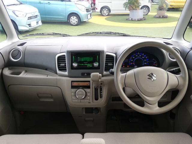 スペーシア Ｇ　両側スライドドア／スマートキーシステム／社外ＣＤ／電格ドアミラー／アイドリングストップ／禁煙車／ＡＢＳ／エアコン／ＵＳＢ端子／（10枚目）