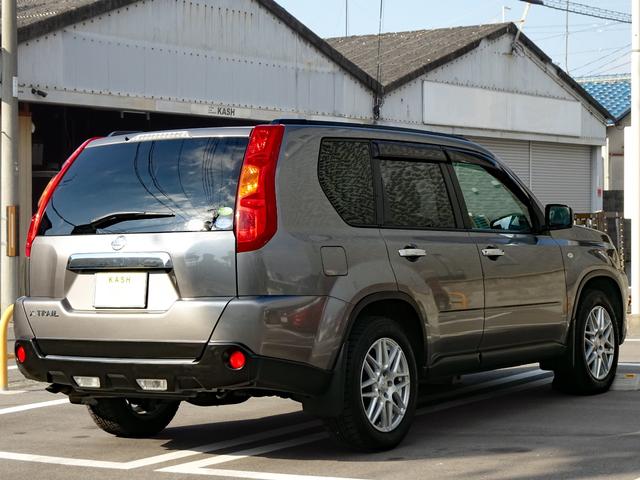エクストレイル 20X ガソリン車6速MT ナビ フルセグ ETC VDC(4枚目)