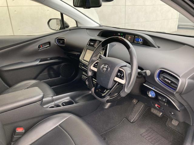 プリウス Ｓセーフティプラス　モデリスタエアロ・社外１９インチアルミ・ＨＫＳ車高調・ｉ－Ｓｈｉｆｔｅｒ・レーダークルーズコントロール・セーフティセンス・ＬＥＤヘッドライト・オートハイビーム・社外ナビ・ドラレコ前後・ＥＴＣ（21枚目）