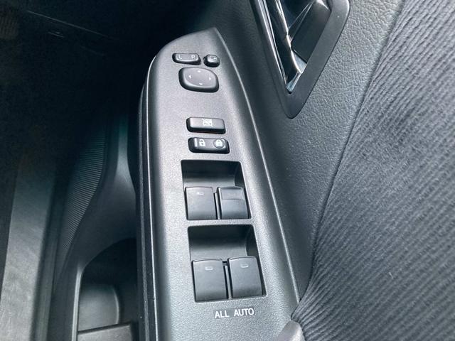アルファード ２４０Ｓ　プライムセレクションＩＩ　社外８インチナビ・両側パワースライドドア・パワーバックドア・ＨＩＤヘッドライト・アルカンターラシート・２列目オットマンシート・リアオートエアコン・１８インチアルミ・プッシュスタート・ドラレコ前後・ＥＴ（42枚目）