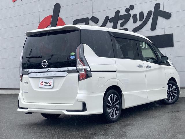 セレナ ハイウェイスターＶ　プロパイロット・純正１０インチナビ・純正フリップダウンモニター・オプションパートナーコンビ防水シート・両側パワースライド・セーフティパックＢ・電動パーキングブレーキ・アラウンドビューモニター・ドラレコ（15枚目）