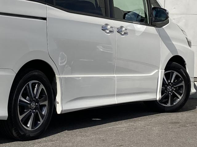 ヴォクシー ＺＳ　煌ＩＩ　純正９インチナビ・両側パワースライドドア・クルーズコントロール・ＬＥＤヘッドライト・バックモニター・ビルトインＥＴＣ・リアオートエアコン・２列目キャプテンシート・革巻きステアリング・セーフティセンス（16枚目）