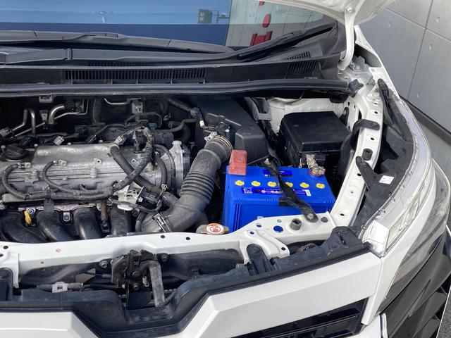 ヴォクシー ＺＳ　煌ＩＩ　純正９インチナビ・両側パワースライドドア・クルーズコントロール・ＬＥＤヘッドライト・バックモニター・ビルトインＥＴＣ・リアオートエアコン・２列目キャプテンシート・革巻きステアリング・セーフティセンス（48枚目）