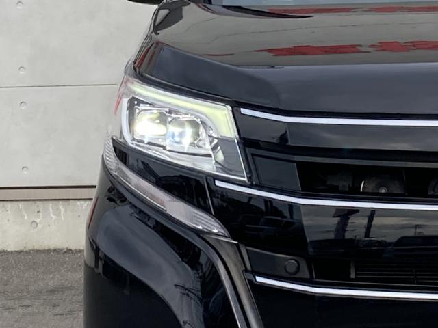 ノア ハイブリッドX 純正9インチナビ・純正フリップダウンモニター・セーフティセンス・両側パワースライドドア・インテリジェントクリアランスソナー・クルーズコントロール・LEDヘッドライト・2列目キャプテンシートプッシュスタ(7枚目)