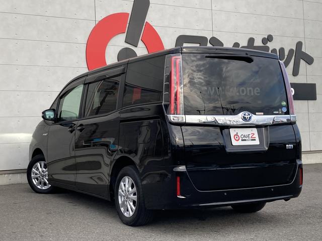 ノア ハイブリッドX 純正9インチナビ・純正フリップダウンモニター・セーフティセンス・両側パワースライドドア・インテリジェントクリアランスソナー・クルーズコントロール・LEDヘッドライト・2列目キャプテンシートプッシュスタ(9枚目)