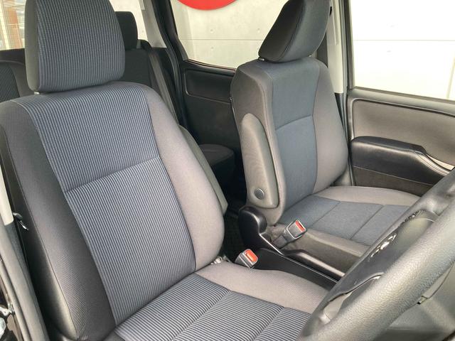 ノア ハイブリッドX 純正9インチナビ・純正フリップダウンモニター・セーフティセンス・両側パワースライドドア・インテリジェントクリアランスソナー・クルーズコントロール・LEDヘッドライト・2列目キャプテンシートプッシュスタ(16枚目)