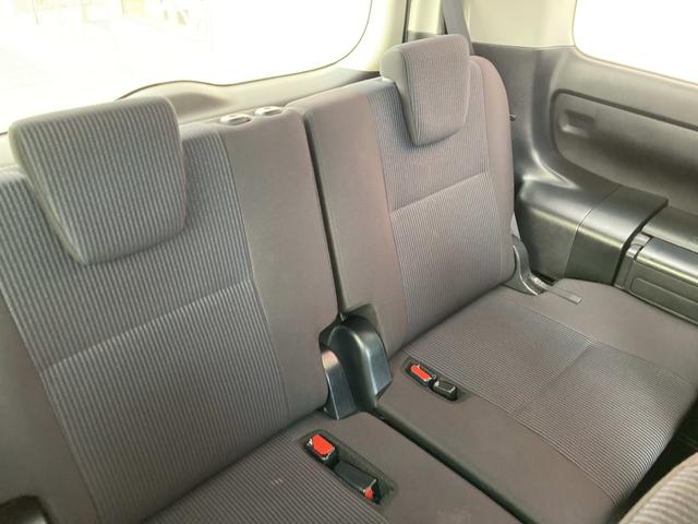 ノア ハイブリッドX 純正9インチナビ・純正フリップダウンモニター・セーフティセンス・両側パワースライドドア・インテリジェントクリアランスソナー・クルーズコントロール・LEDヘッドライト・2列目キャプテンシートプッシュスタ(18枚目)