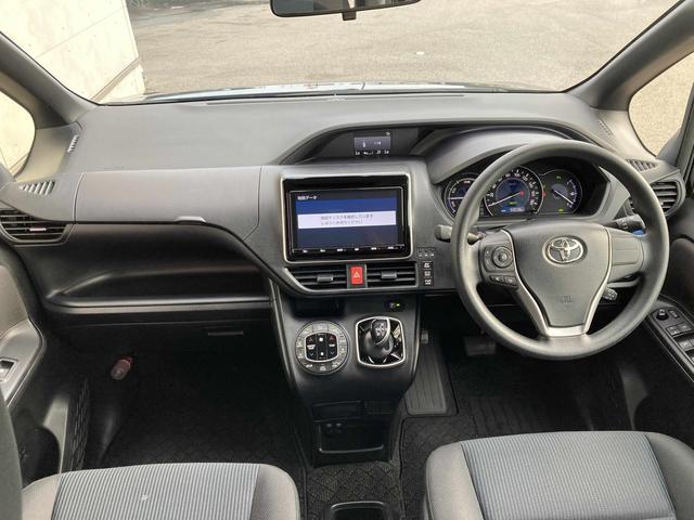 ノア ハイブリッドX 純正9インチナビ・純正フリップダウンモニター・セーフティセンス・両側パワースライドドア・インテリジェントクリアランスソナー・クルーズコントロール・LEDヘッドライト・2列目キャプテンシートプッシュスタ(24枚目)